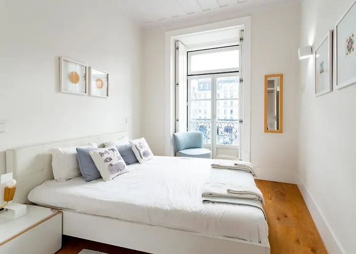 The Restauradores Collection Regal